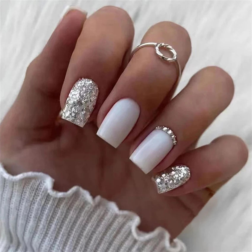 24 Pieces Of Premium Nails - The Beauty Blossoms