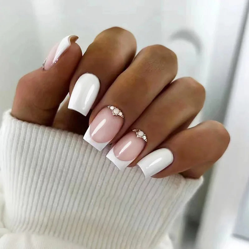 24 Pieces Of Premium Nails - The Beauty Blossoms